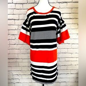 Umgee Black & White Striped a Monochromatic Color Block Puff Sleeve Dress Large